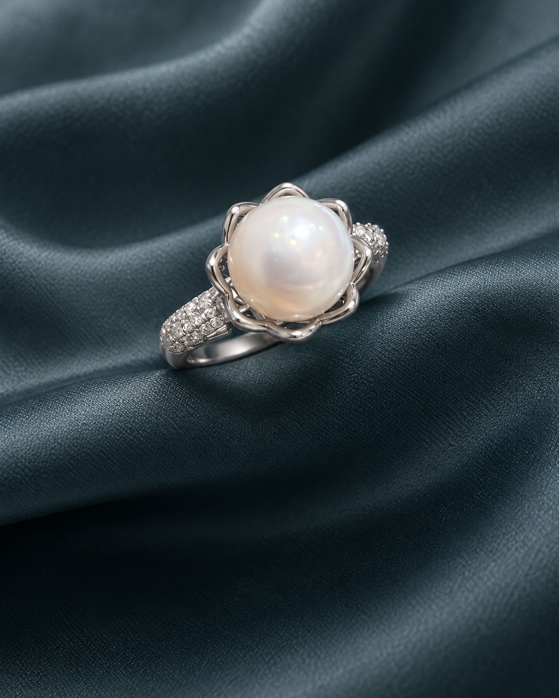 花冠排鑲珍珠戒指